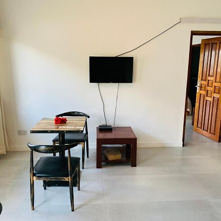 Horizon View Apartment Виктория Екстериор снимка